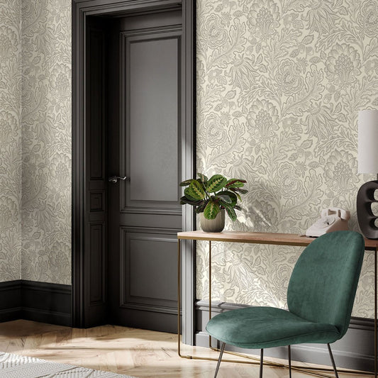 Fernhurst Floral Trail Wallpaper - Silver - Belgravia