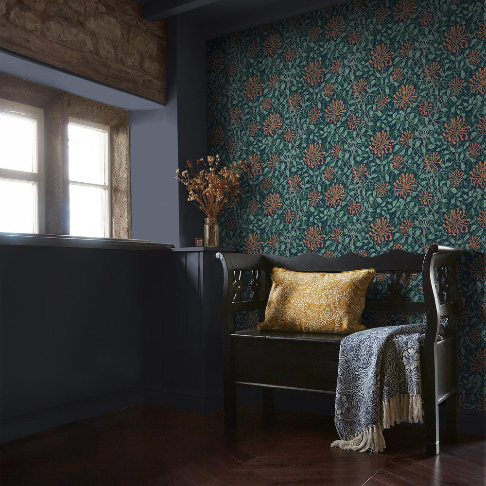 140484 - Honeysuckle Wallpaper - Tidewater Blue - William Morris