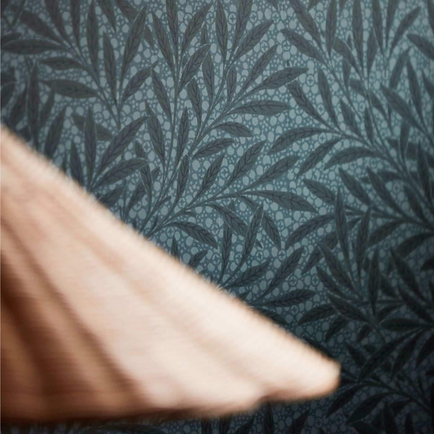 Emery’s Willow Wallpaper - Emery Blue - 217183 - Morris & Co