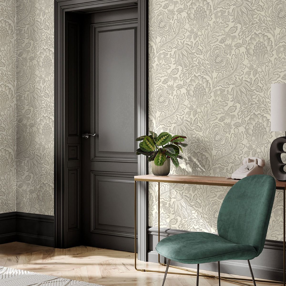 Fernhurst Floral Trail Wallpaper - Silver - Belgravia