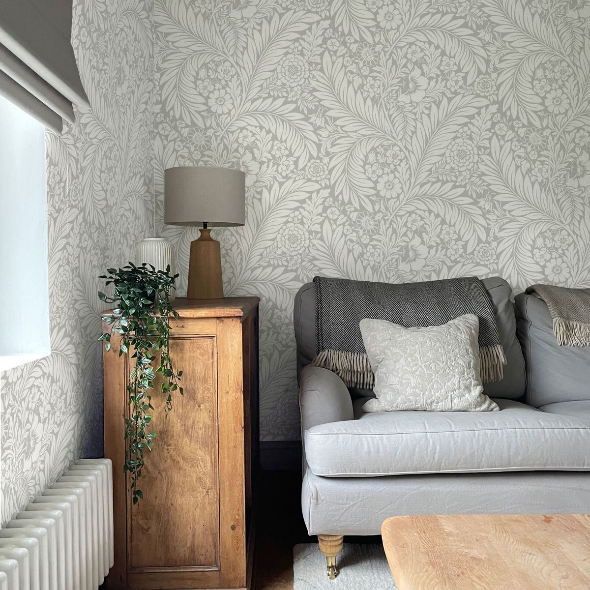 Florence Leaf Wallpaper - Grey - Belgravia