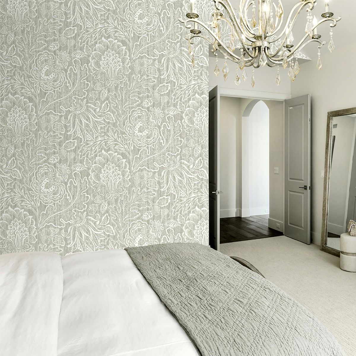 Giovanna Floral Trail Wallpaper - Grey - Belgravia