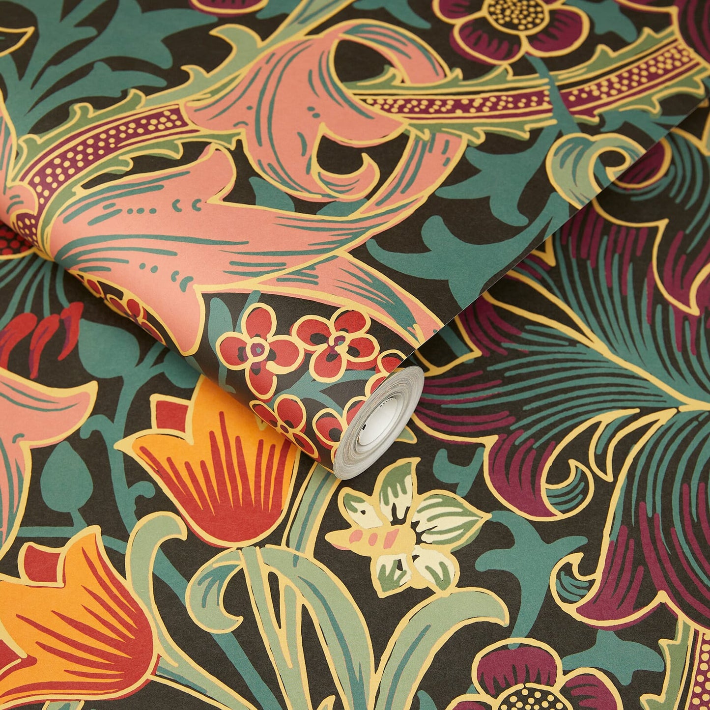 Golden Lily Wallpaper - Apatite - House of Hackney