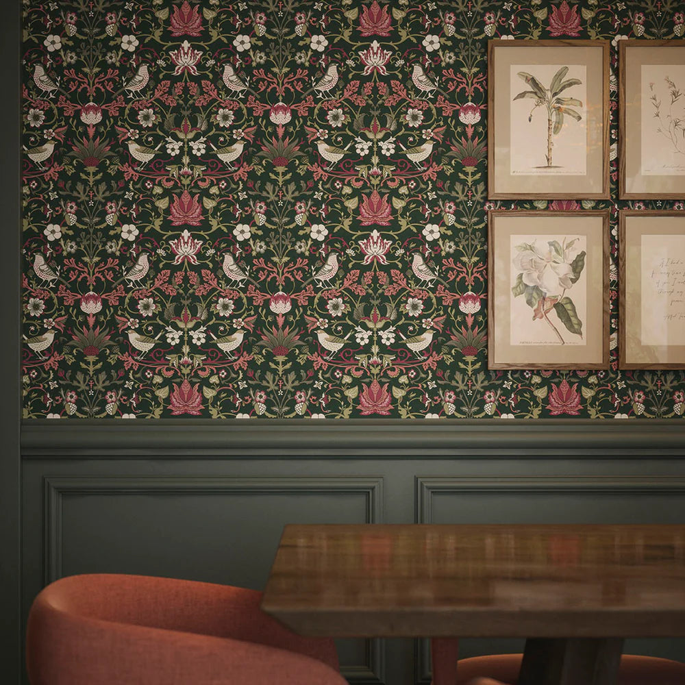 Garden Visitors Wallpaper - Guava on Castleton Green - LAN100083