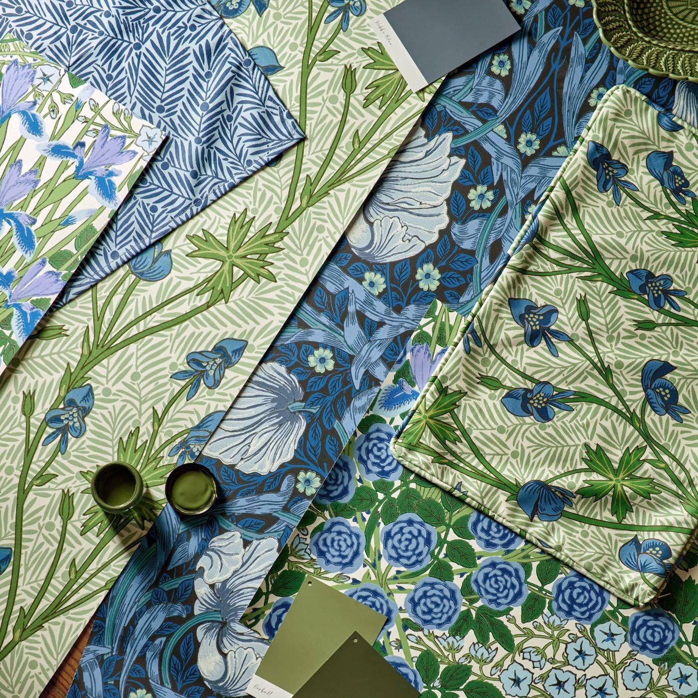 Monkshood Wallpaper - Cobalt/Goblin Green - 217343 - Morris & Co