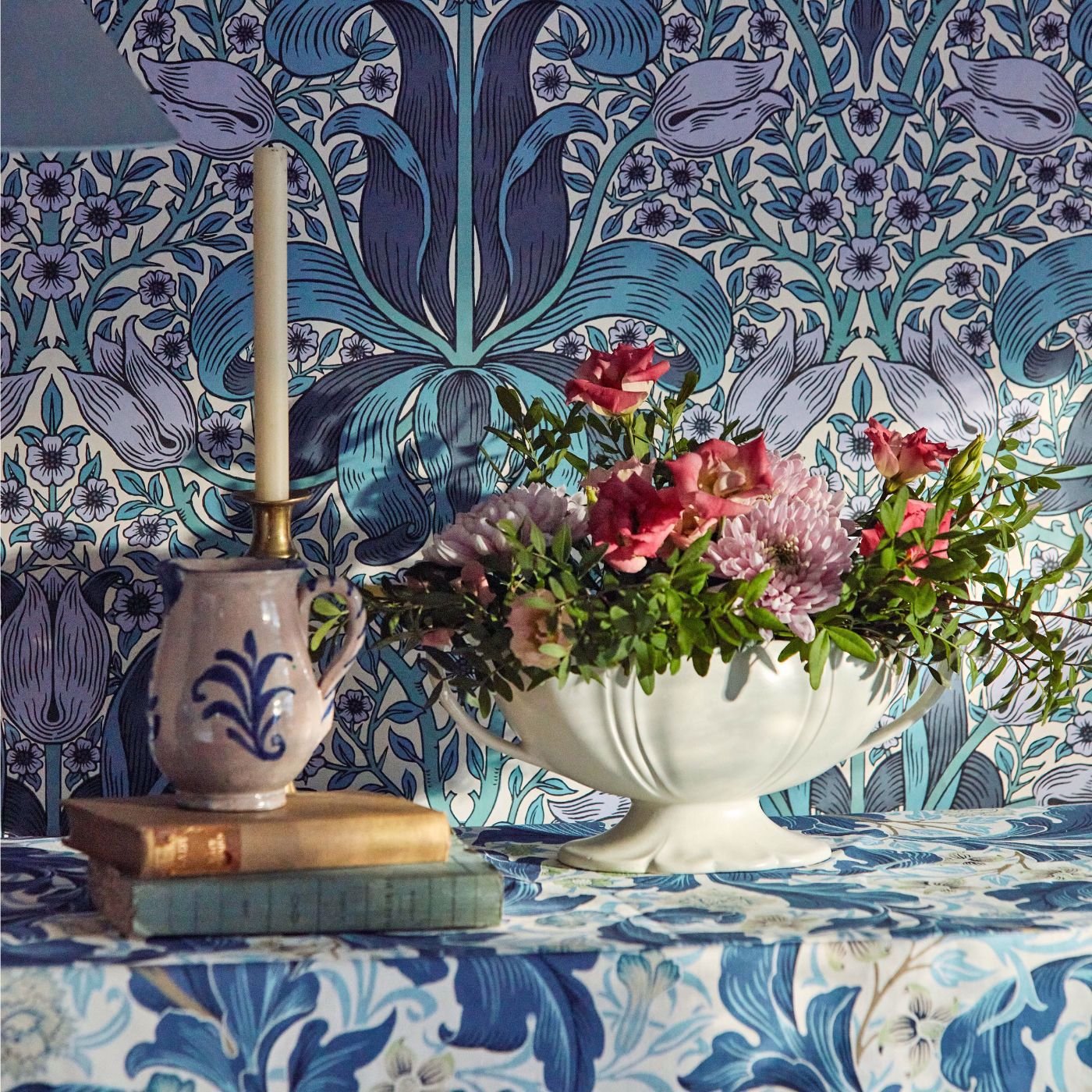 Spring Thicket Wallpaper - Indigo/Lilac - 217338 - Morris & Co